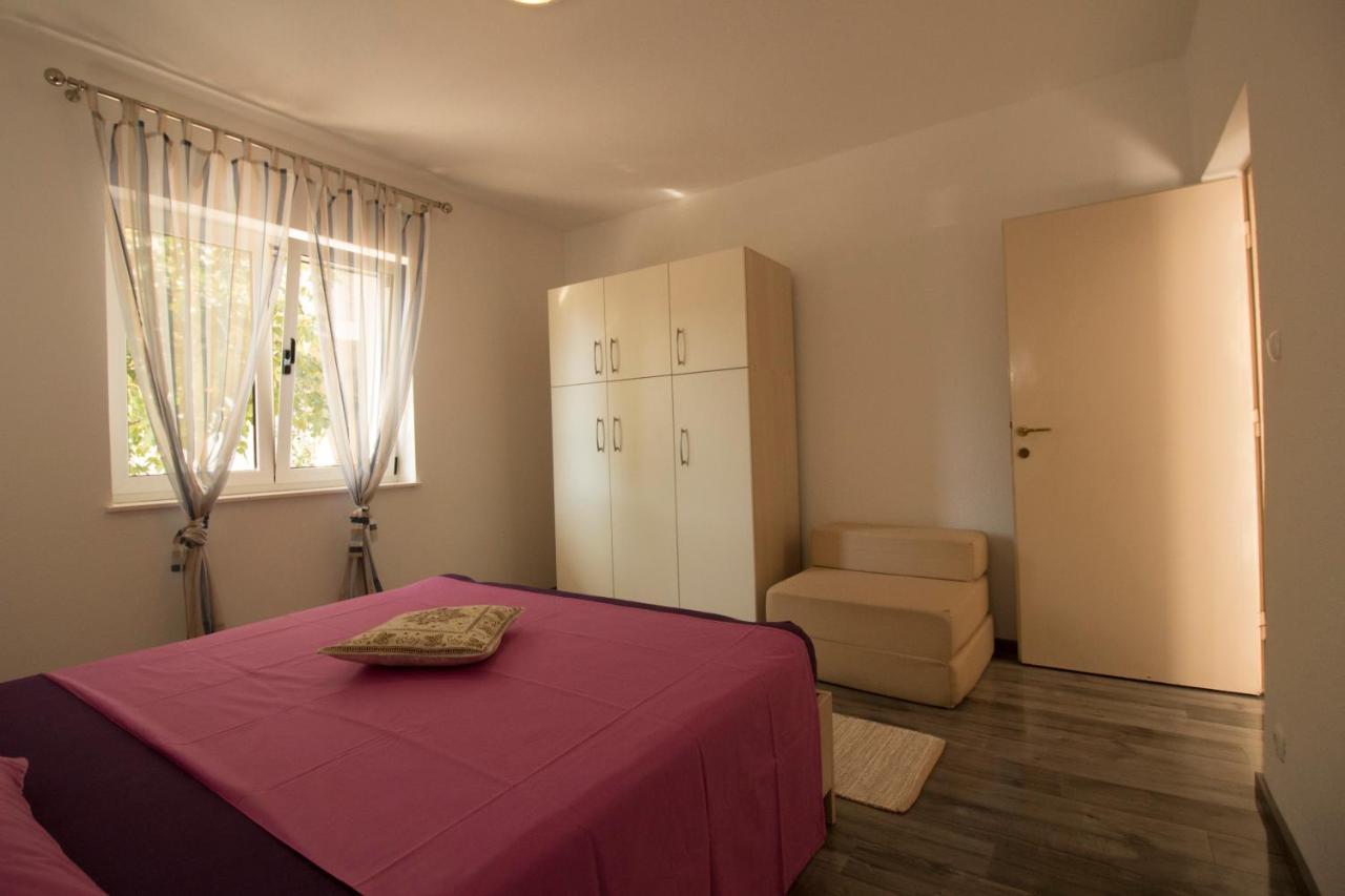 Apartmani Ana Juricev Vodice Водице Екстериор снимка