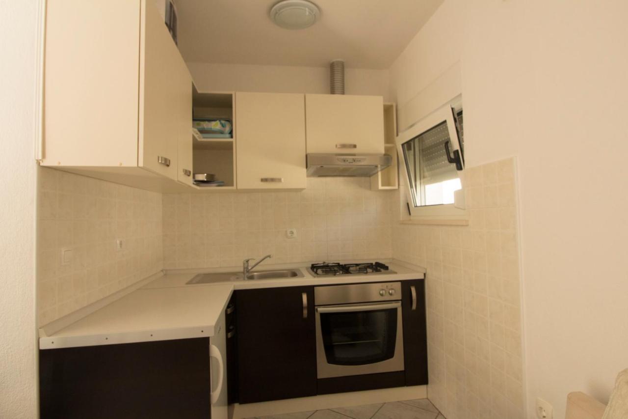 Apartmani Ana Juricev Vodice Водице Екстериор снимка