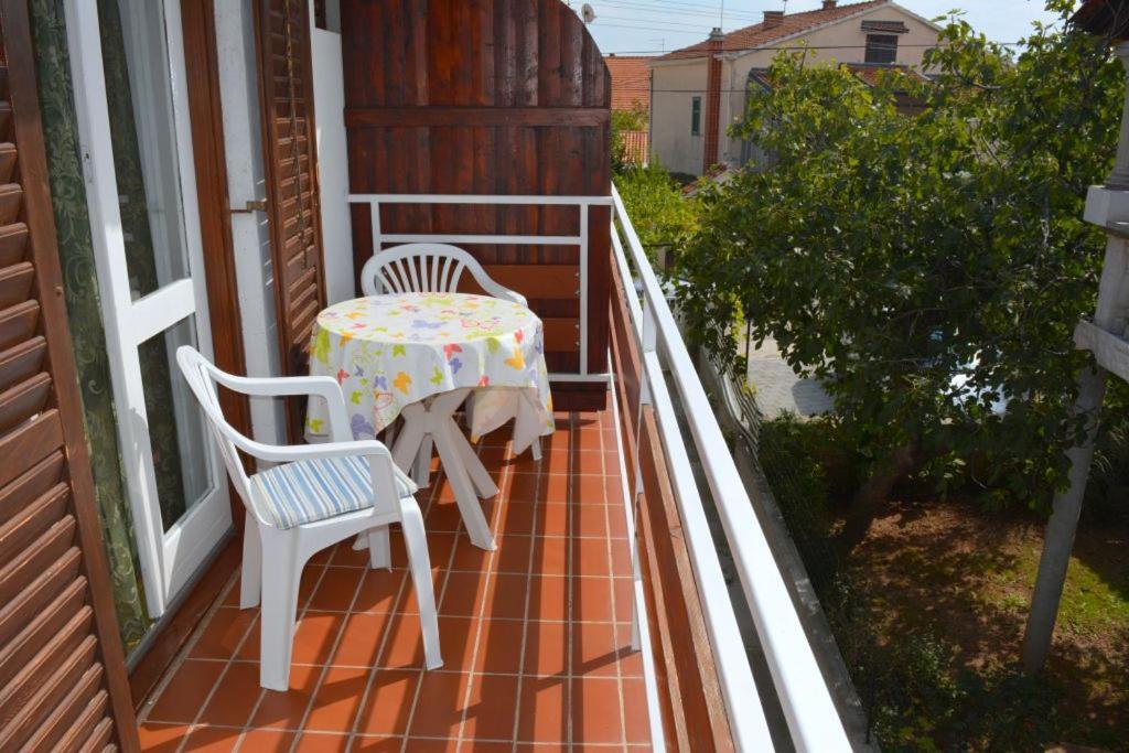 Apartmani Ana Juricev Vodice Водице Екстериор снимка