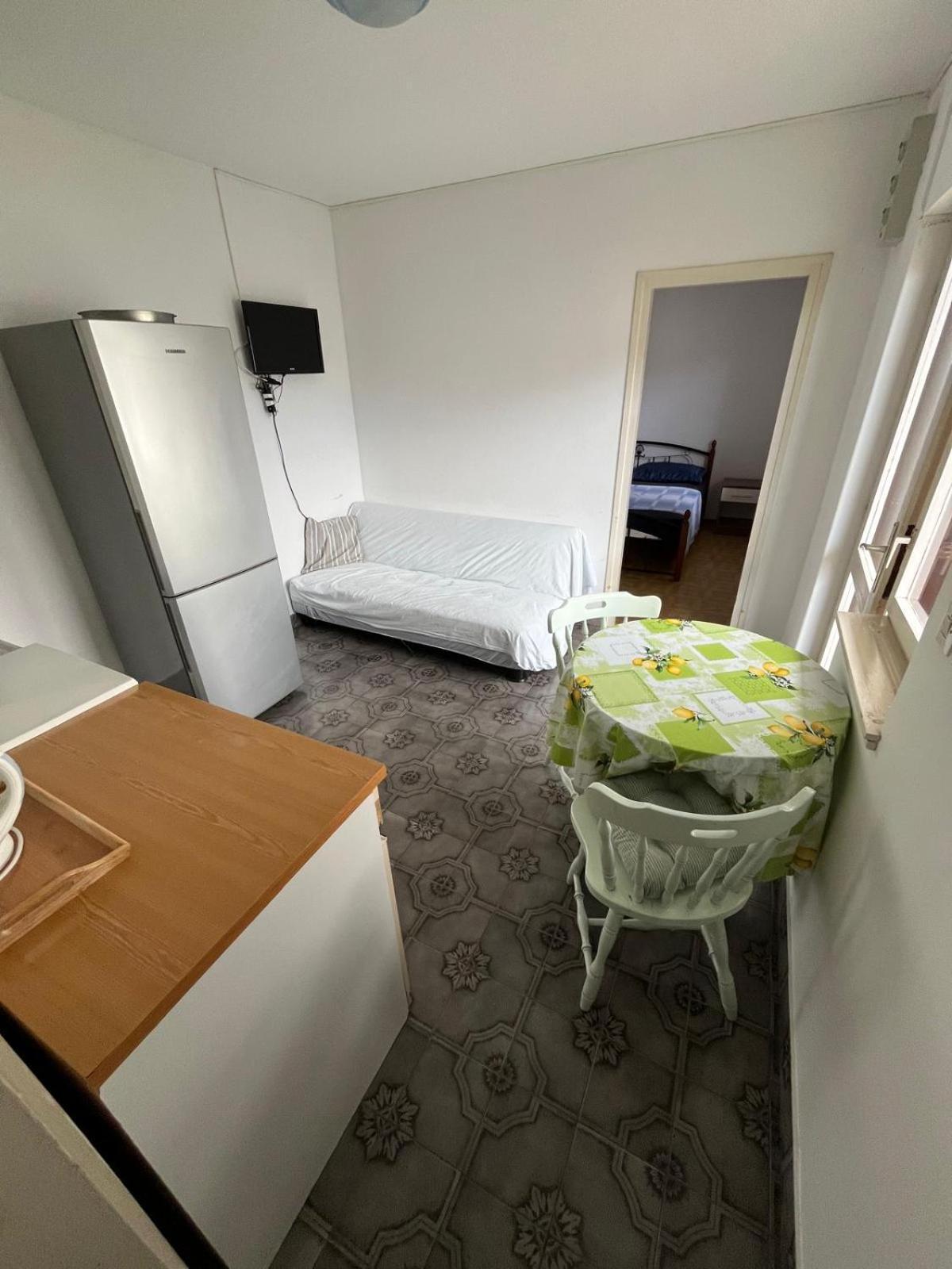 Apartmani Ana Juricev Vodice Водице Екстериор снимка
