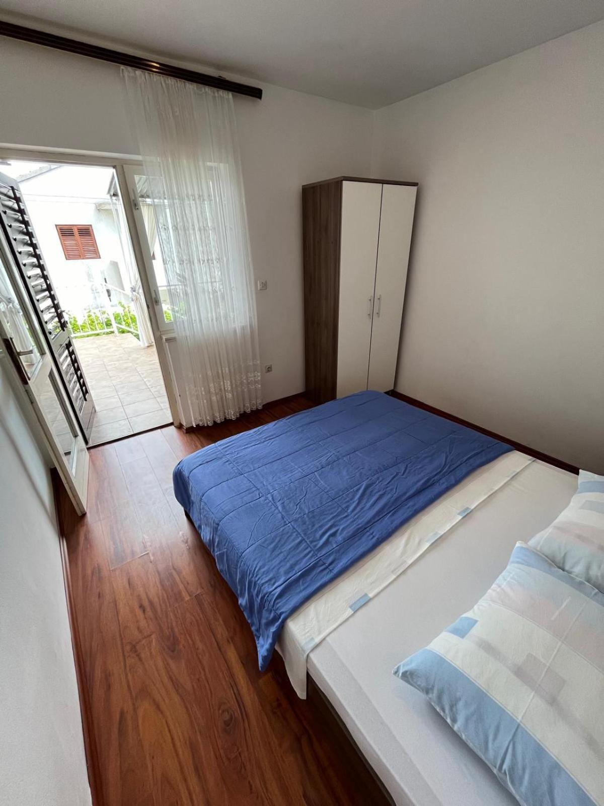 Apartmani Ana Juricev Vodice Водице Екстериор снимка