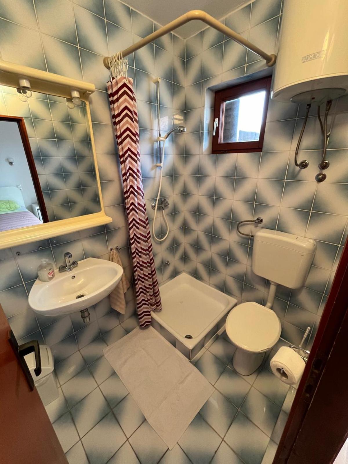 Apartmani Ana Juricev Vodice Водице Екстериор снимка